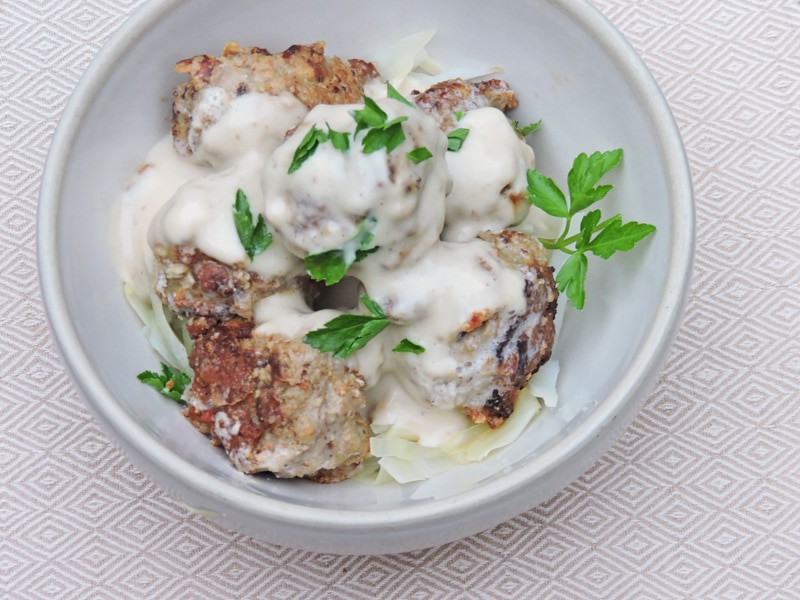 PORK MEATBALLS WITH SOUR CREAM GRAVY ⋆ Carb Wars Cookbooks