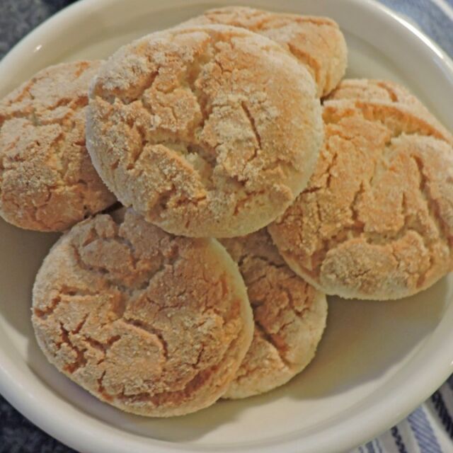 New Low-carb Yogurt Biscuits

Easier than ever!

https://www.carbwarscookbooks.com/new-low-carb-yogurt-biscuits/
